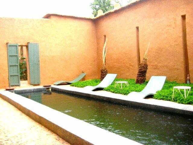 Kelaat-M'Gouna カスバー エイット モウサー Bed & Breakfast エクステリア 写真