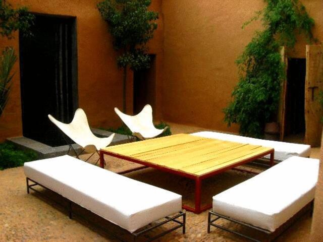 Kelaat-M'Gouna カスバー エイット モウサー Bed & Breakfast エクステリア 写真