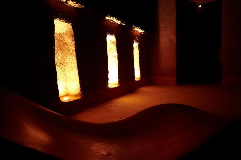 Kelaat-M'Gouna カスバー エイット モウサー Bed & Breakfast エクステリア 写真